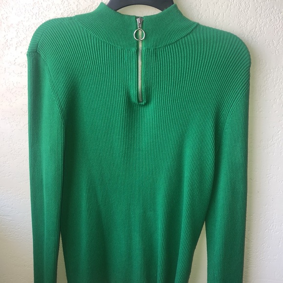 Nine West- green long sleeve - Picture 2 of 4
